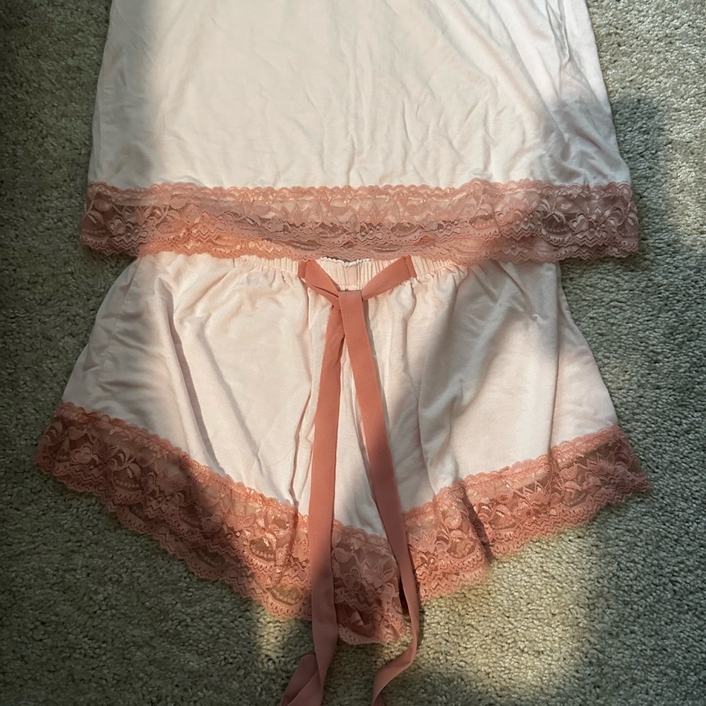 Flora Nikrooz sleep set - Picture 6 of 6